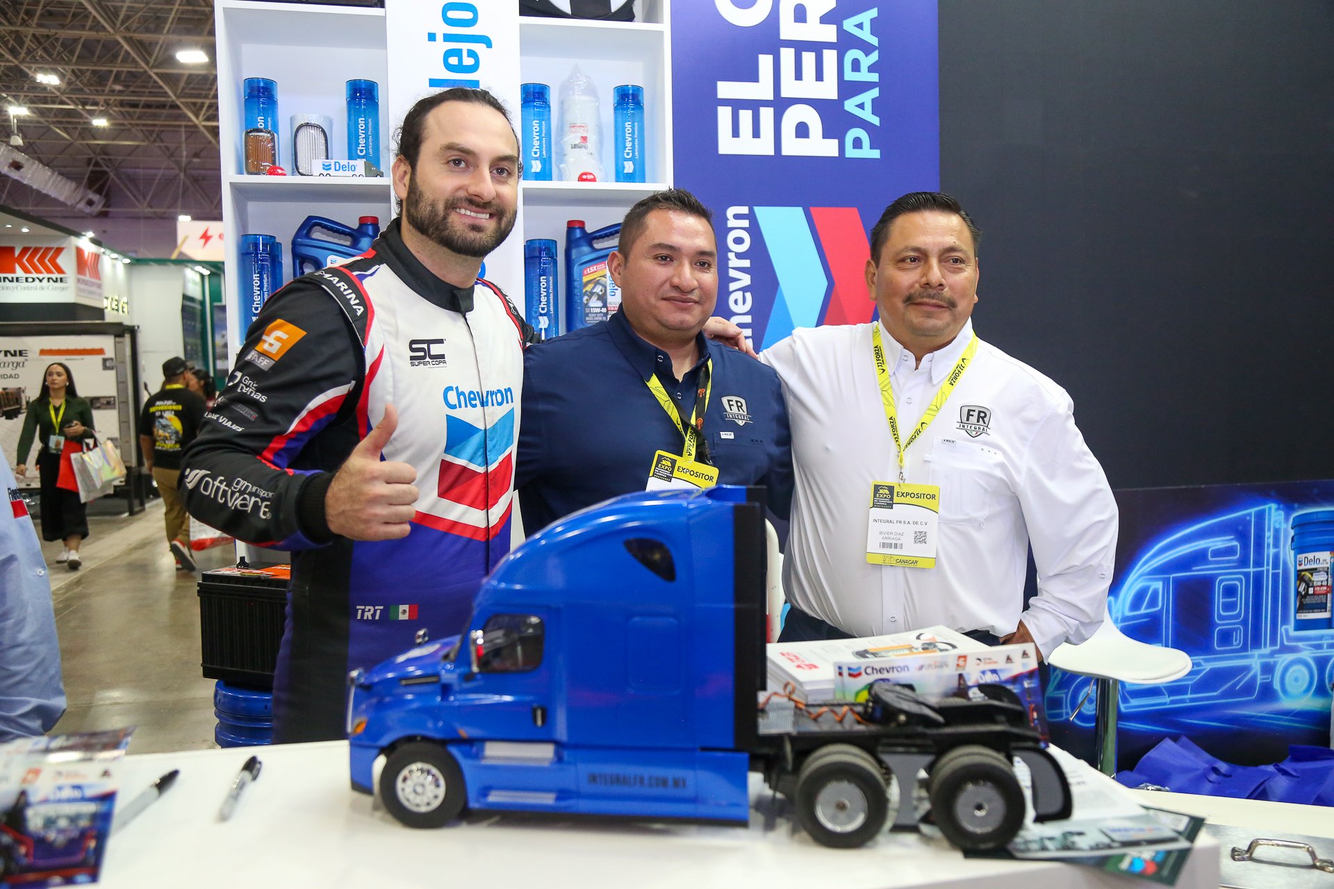¡Tres días de mucha energía en Expo Transporte y Logística!